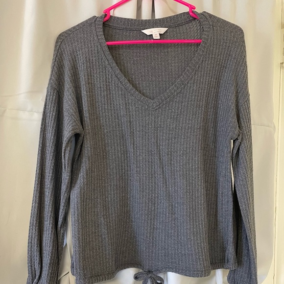 Lauren Conrad gray tie top - Picture 1 of 2